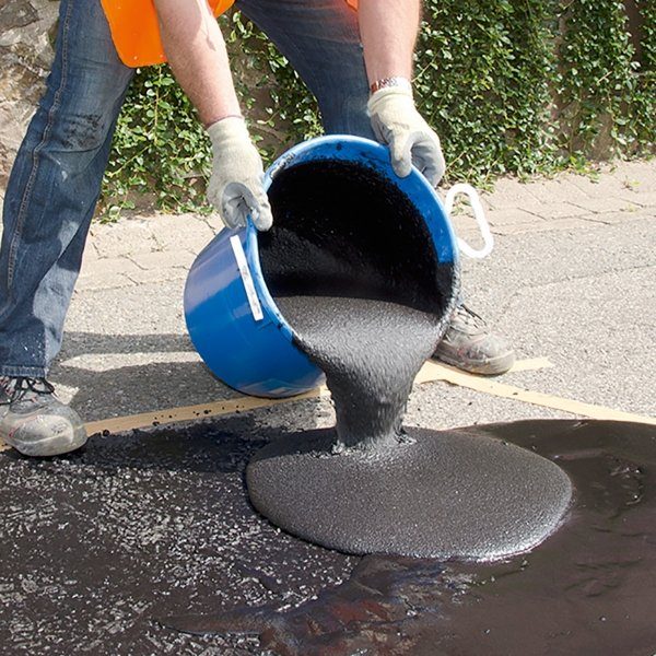 Surface Repair Kit - 12kg Quartz Sand + 5kg Binder + 0.2kg Hardener