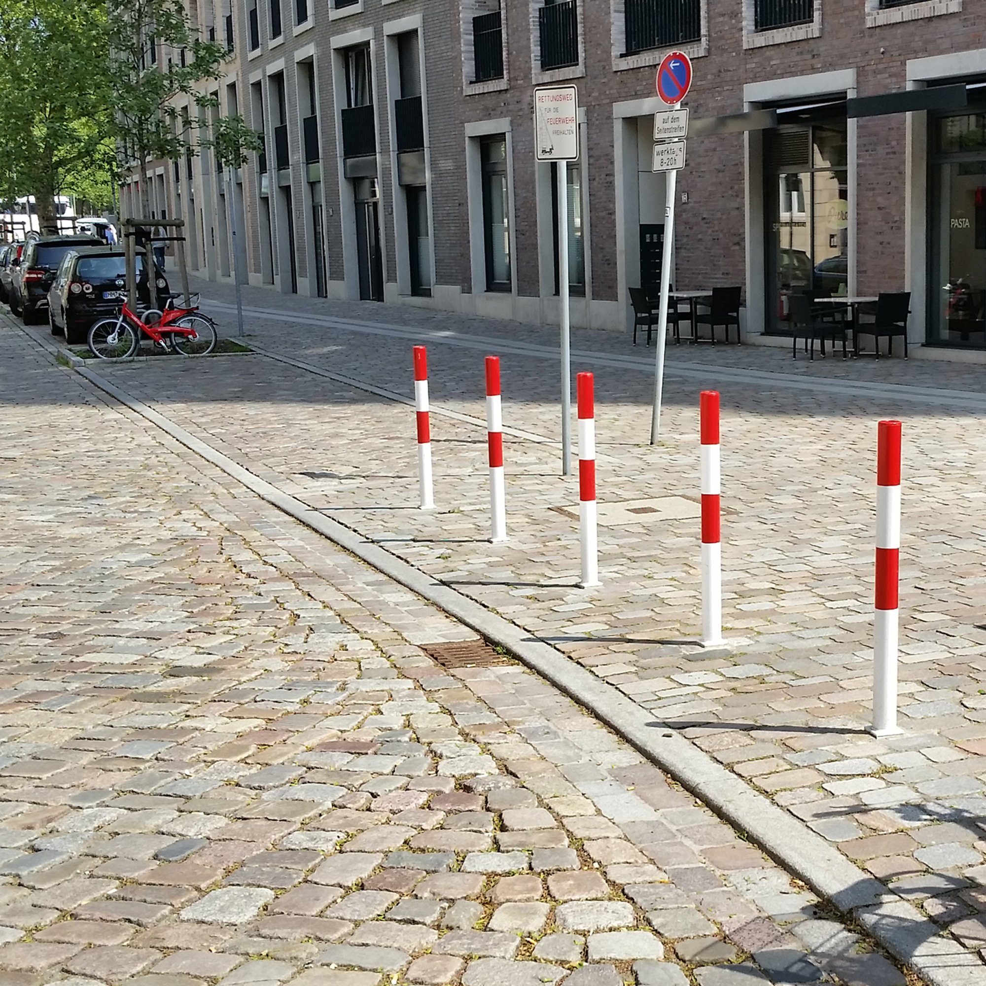 Alternative view of Avtakbar pullert med lås - Lås på oversiden - Boltefestet