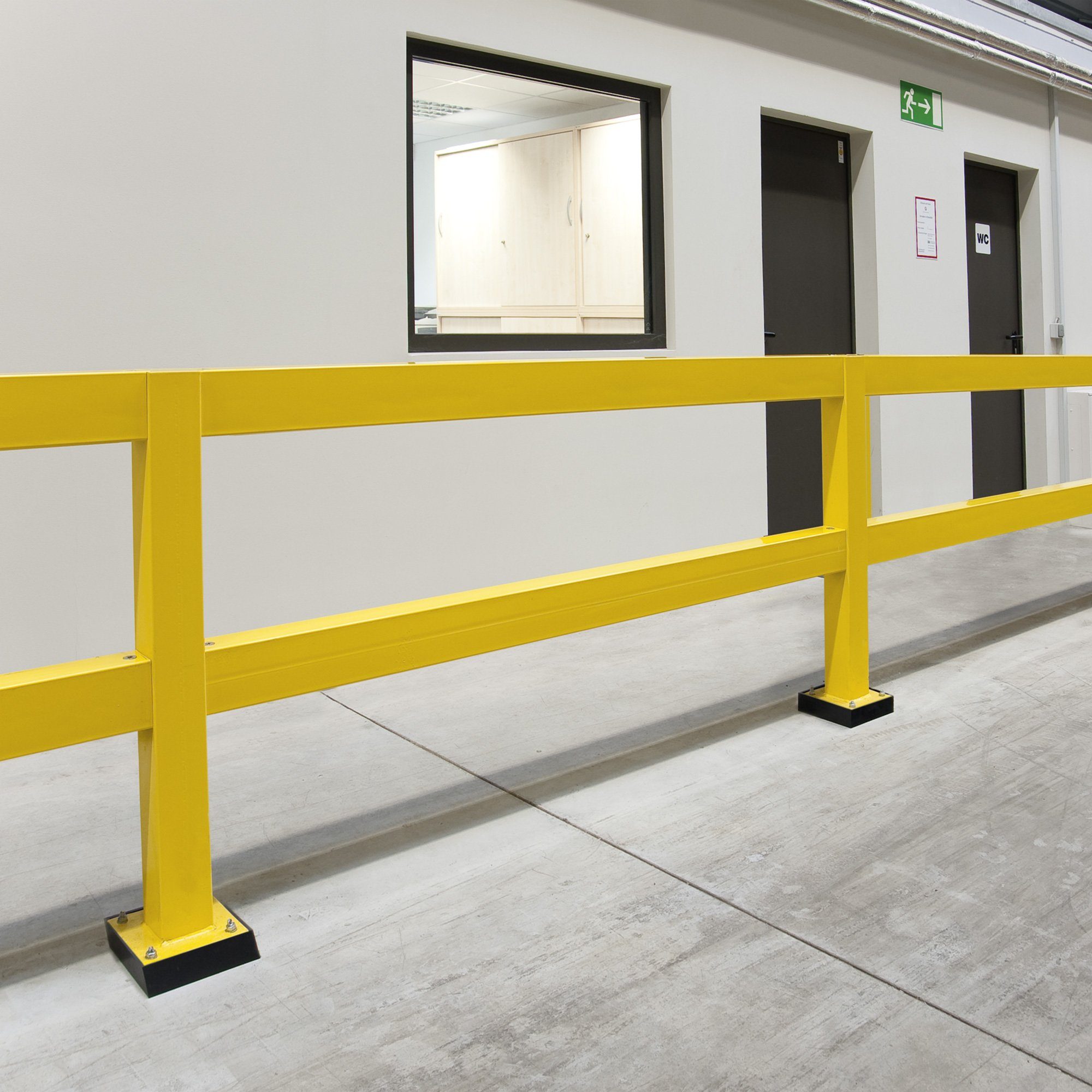 Flexible Fußplatte für Anfahrschutzgeländer - 50 x 200 x 200 mm – Bild 9