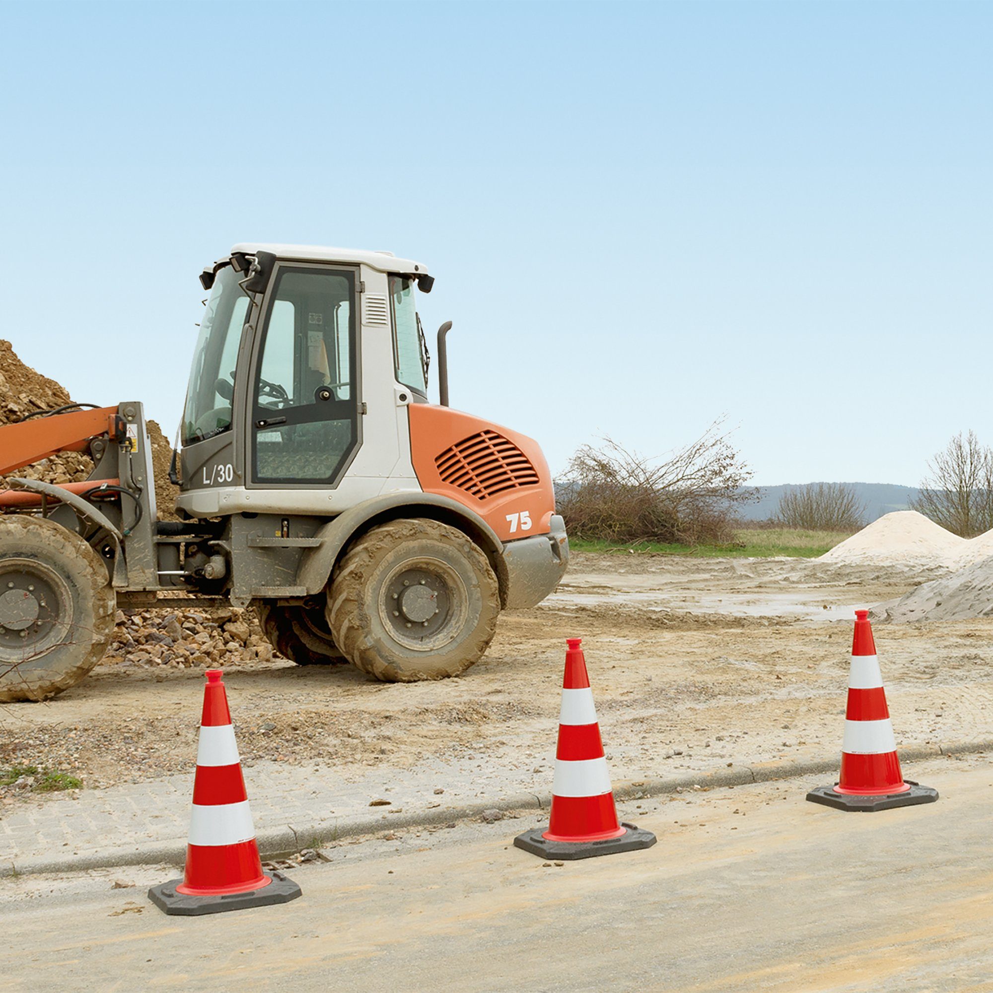 Reflective Traffic Cone EU - Image 6