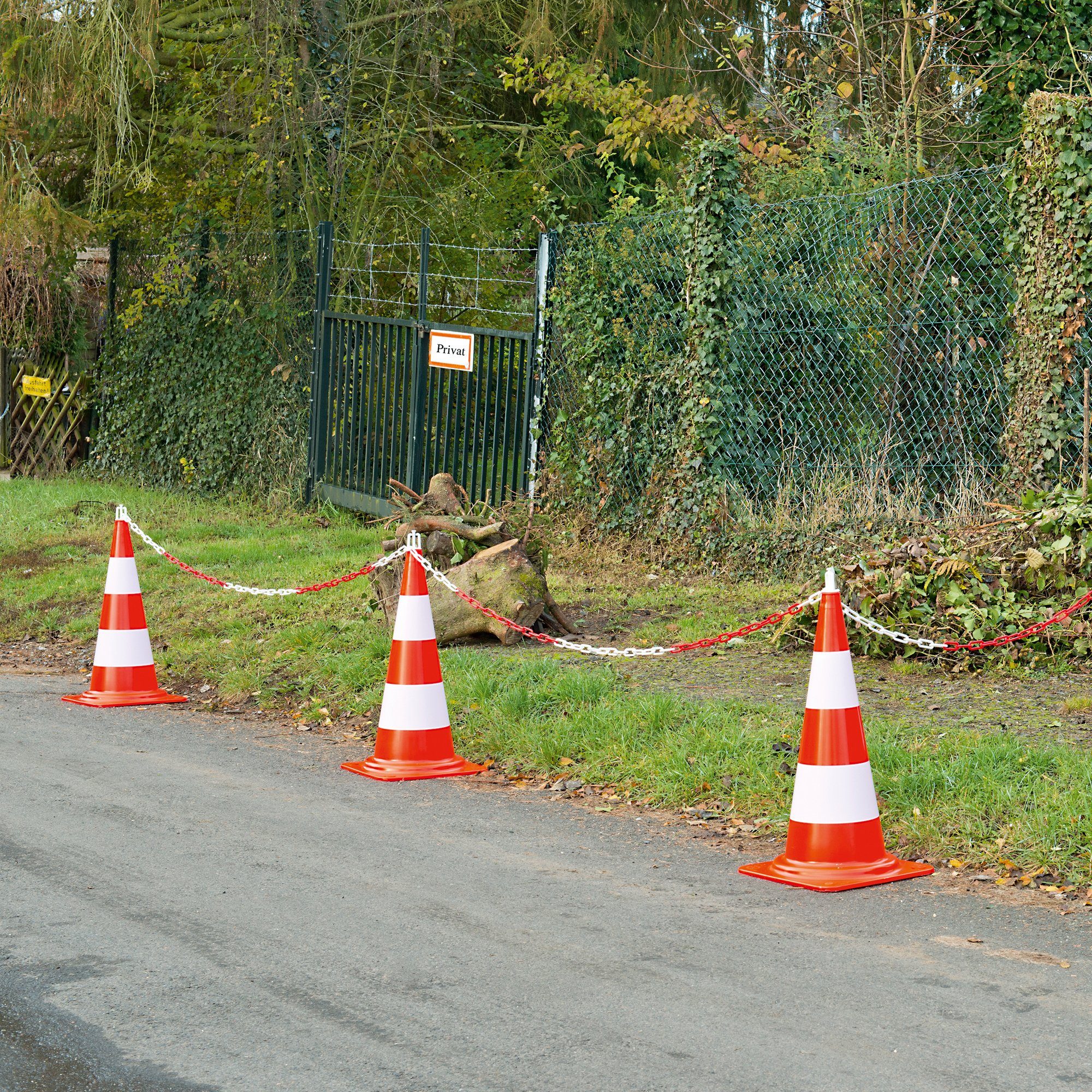 Alternative view of Sett med trafikkjegler &ndash; Lyser i dagslys