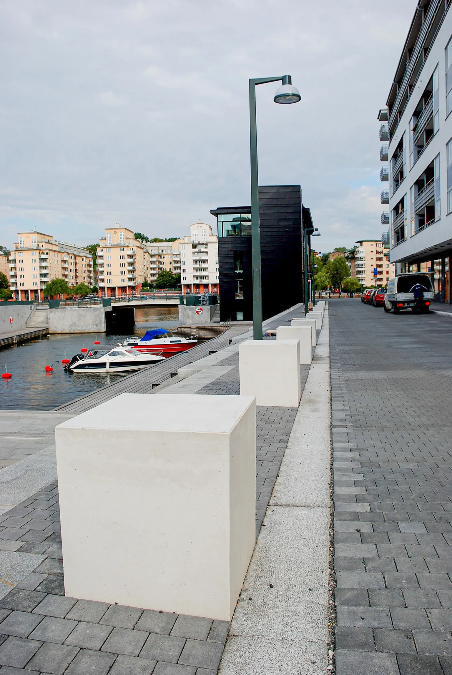 Concrete Seating Bollard - Kuben - Image 6