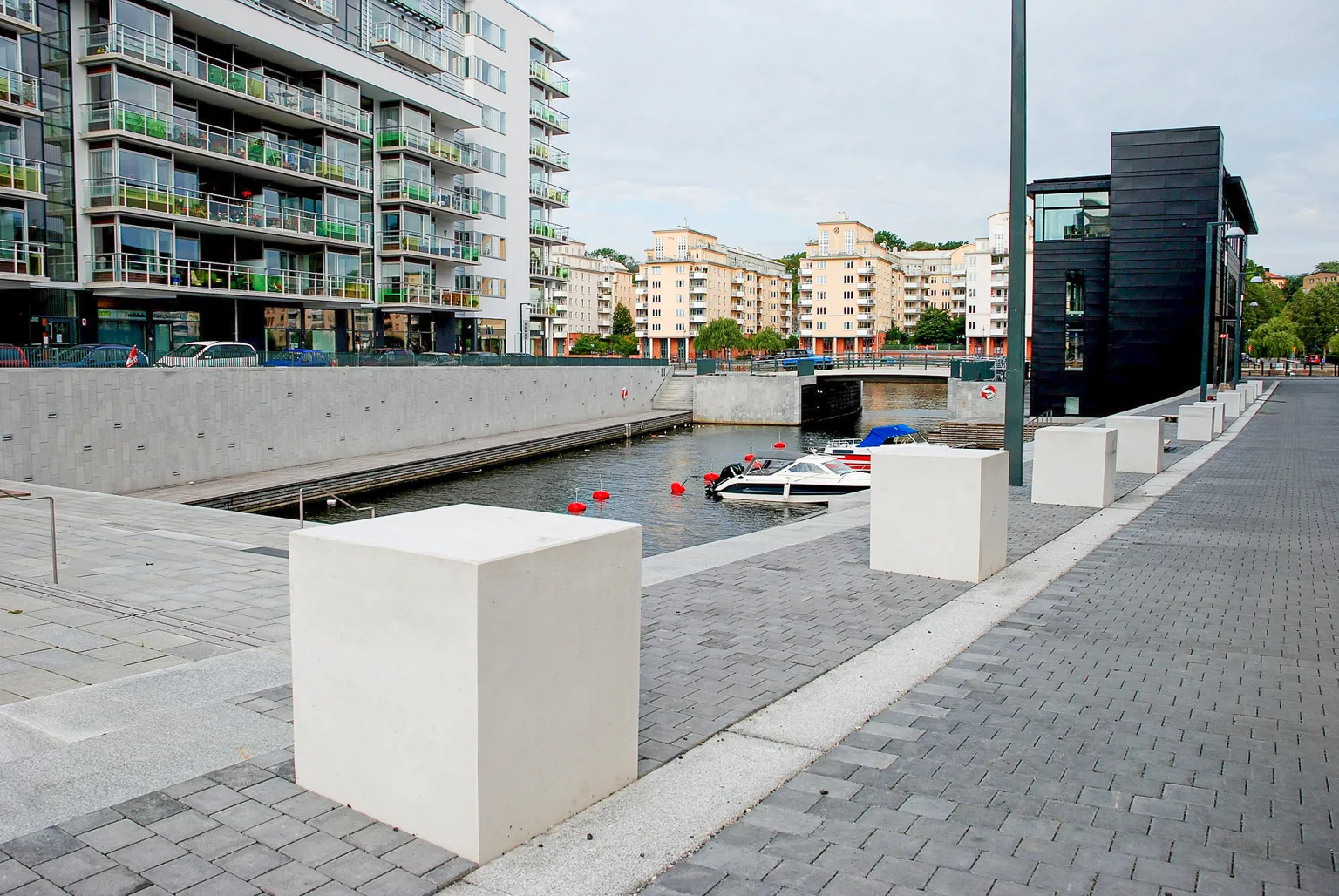 Concrete Seating Bollard - Kuben - Image 4