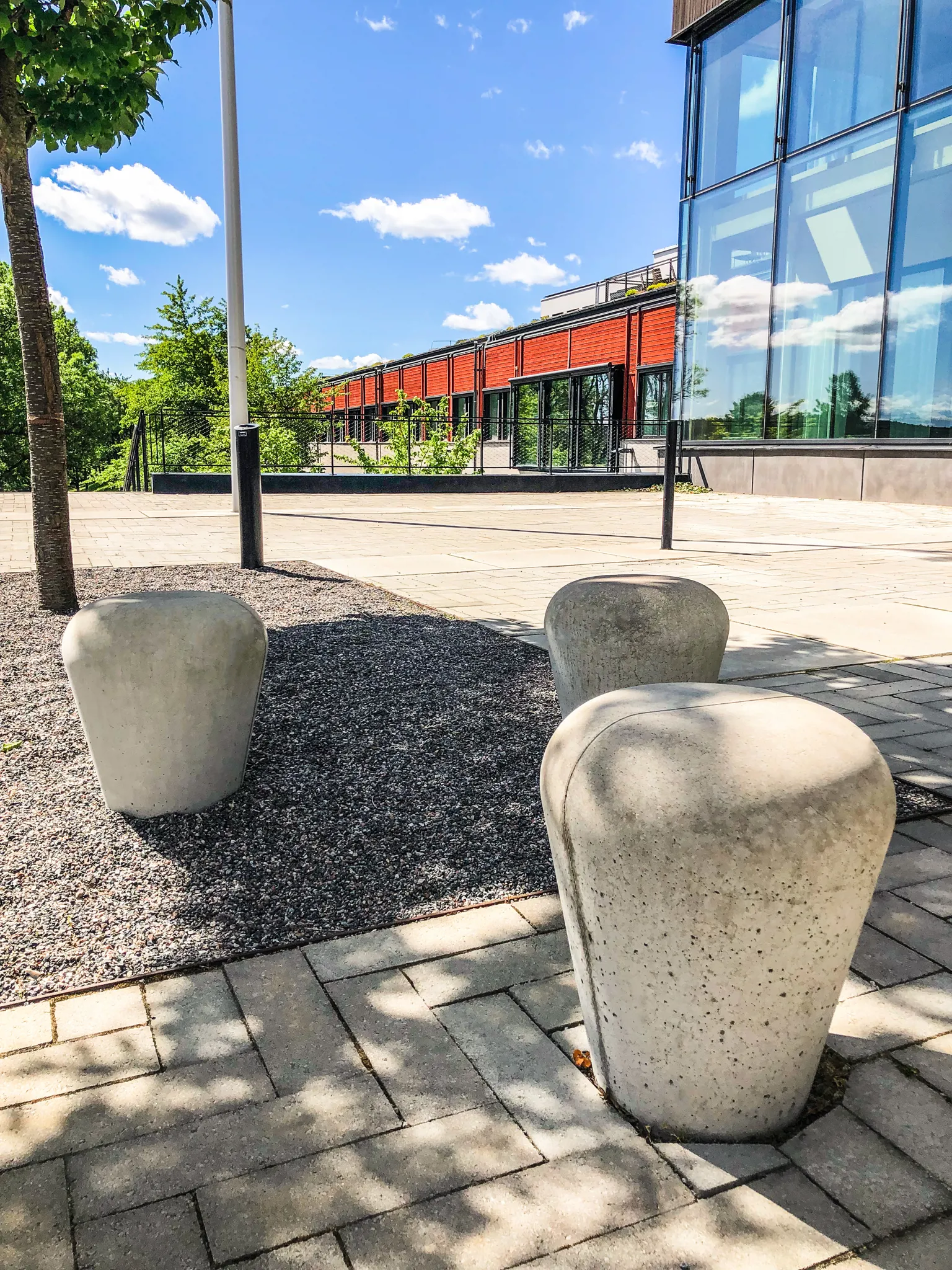 Sittepullert i betong - Svampen - Bilde 5