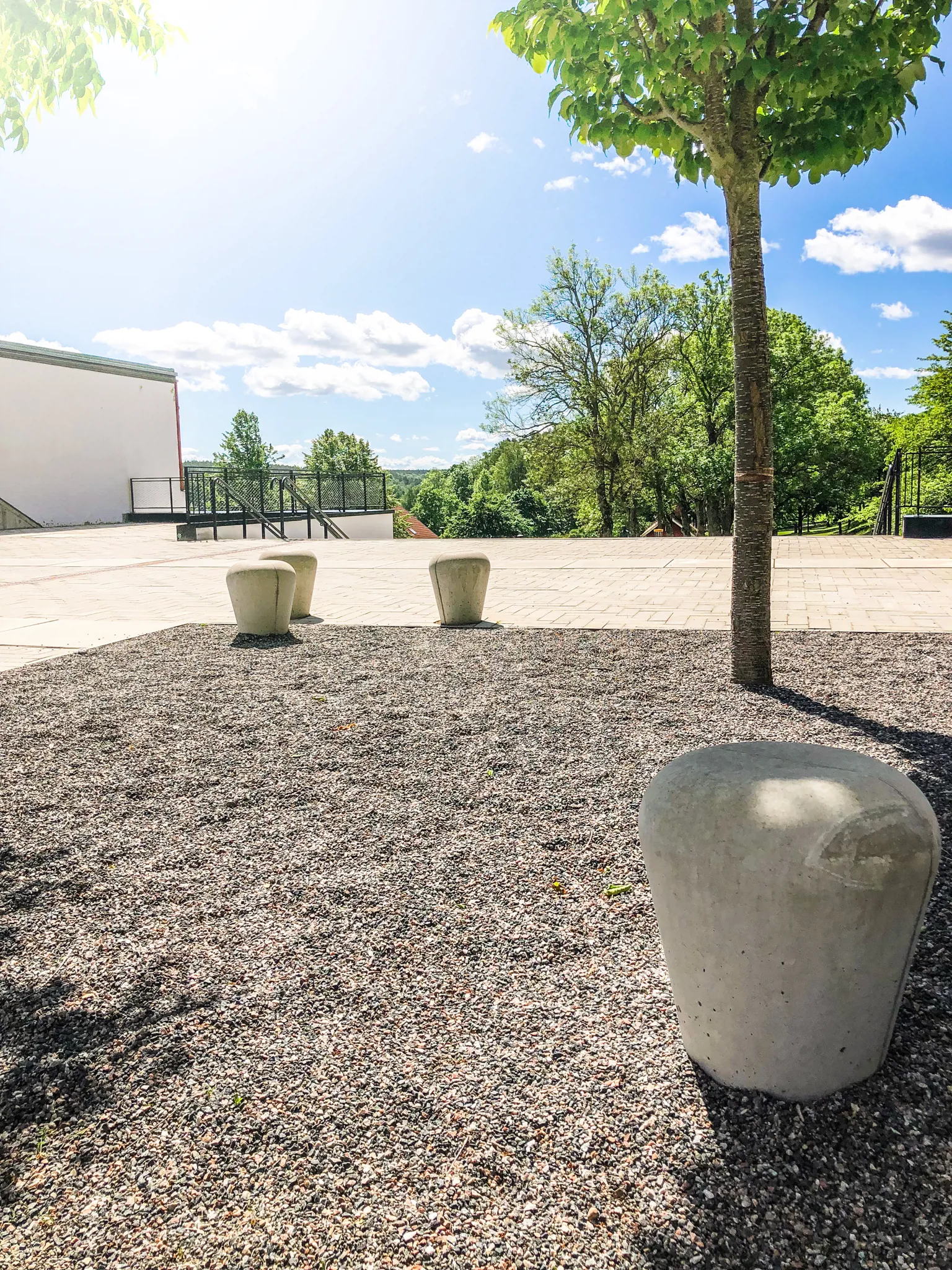 Sittepullert i betong - Svampen - Bilde 3