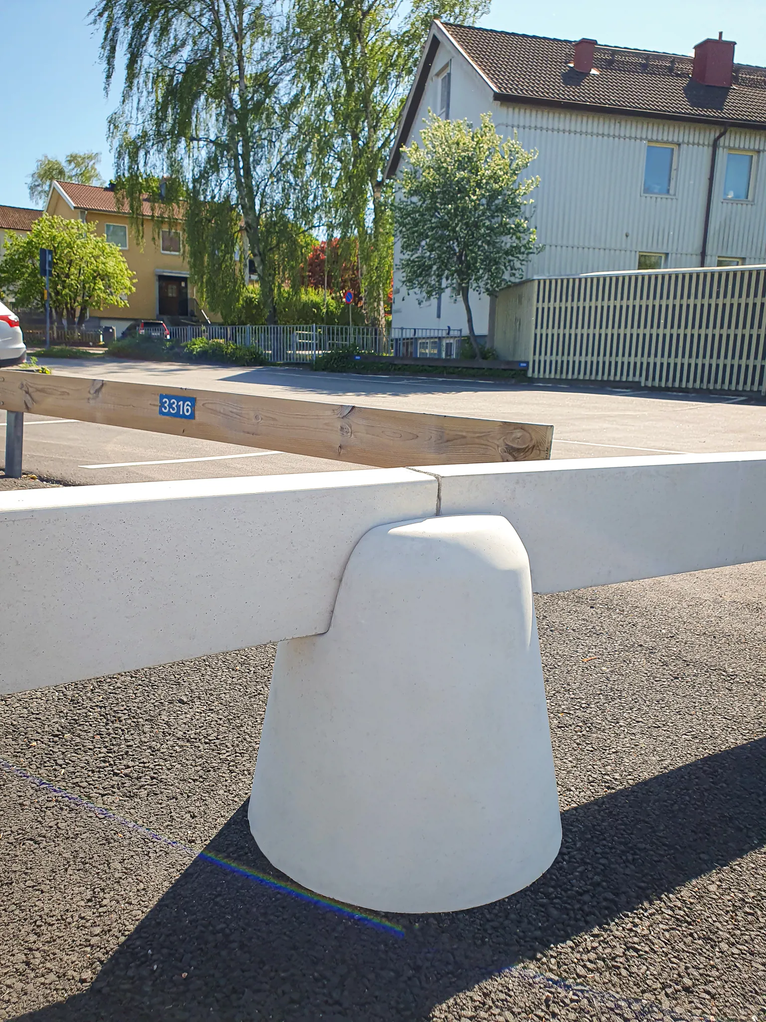 Parkeringsrækværk i beton - Trafipark - Billede 4