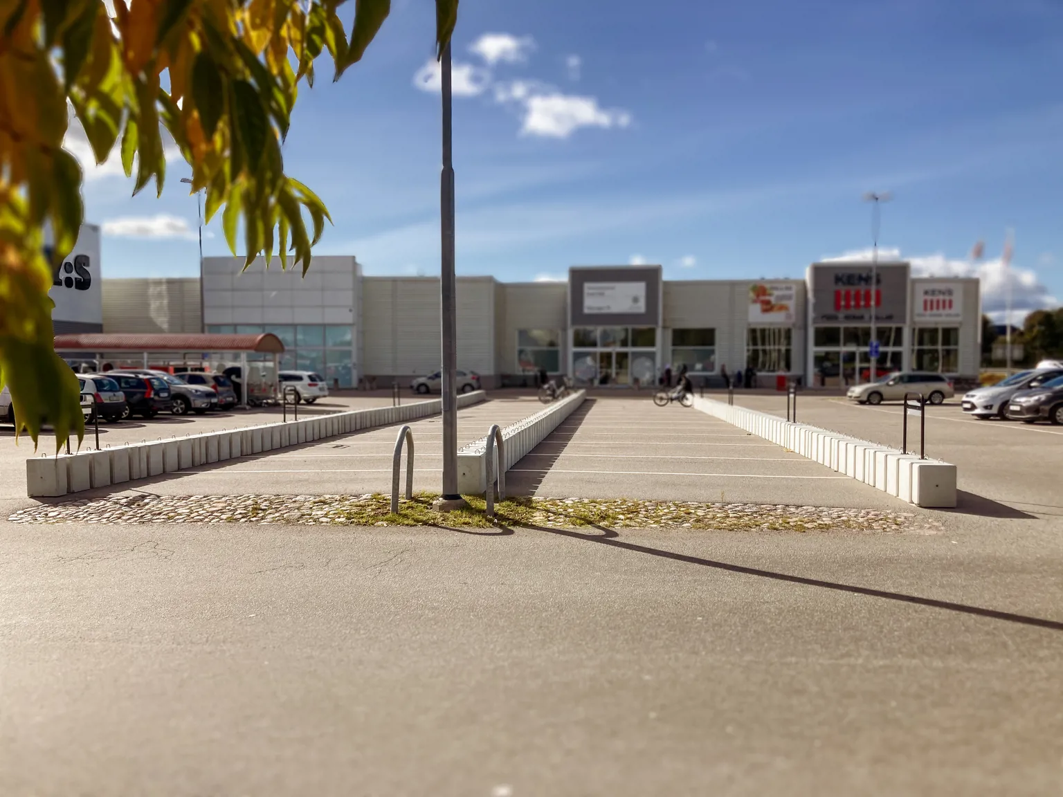 Betoninen pyöräteline - Pedalen - Image 5