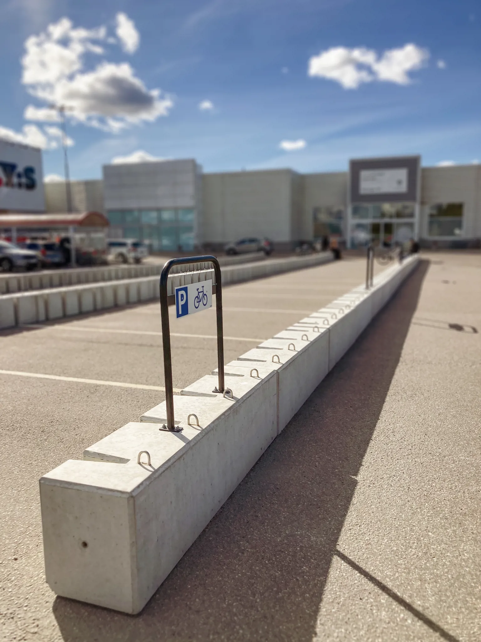 Betoninen pyöräteline - Pedalen - Image 6