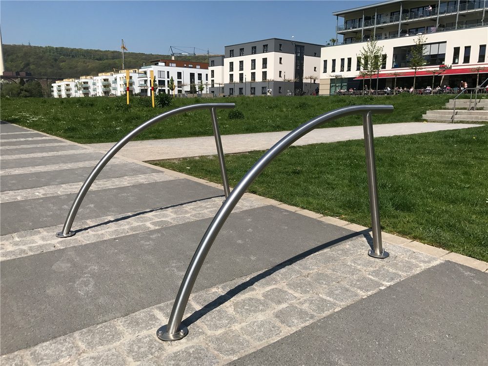 Alternative view of Låsbåge för cyklar i rostfritt stål
